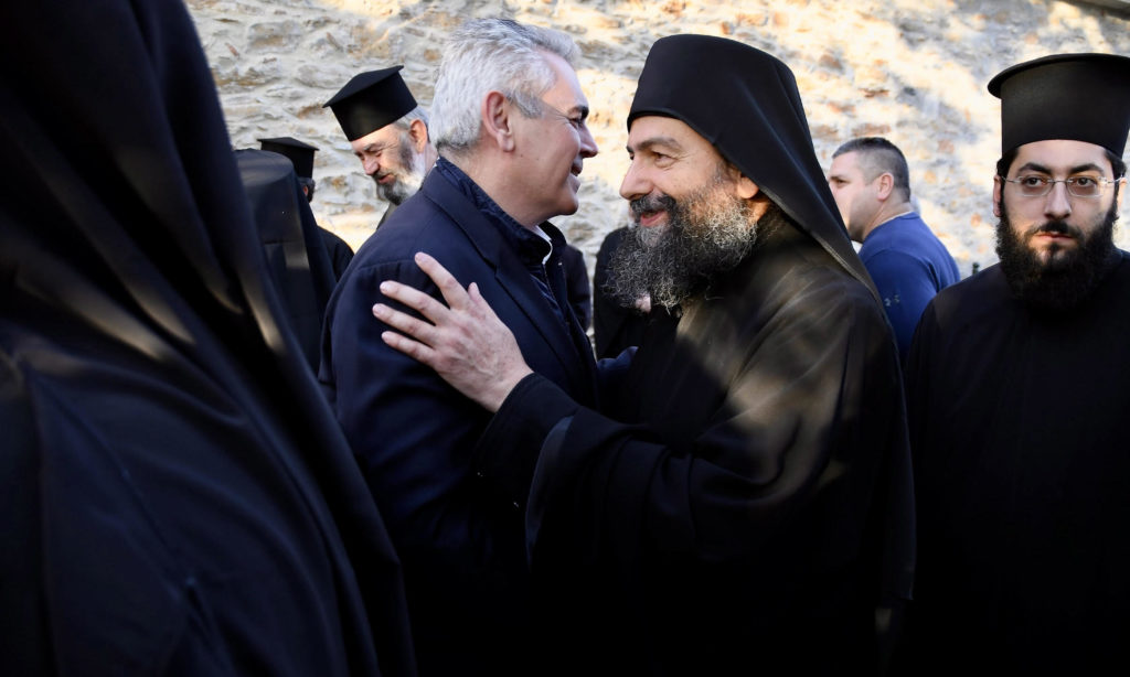 Μήνυμα Χαρακόπουλου για τον νέο Ηγούμενο της Ι.Μ. Εισοδίων της Θεοτόκου και Αγίου Παντελεήμονος Αγιάς Γέροντα Νικόδημο