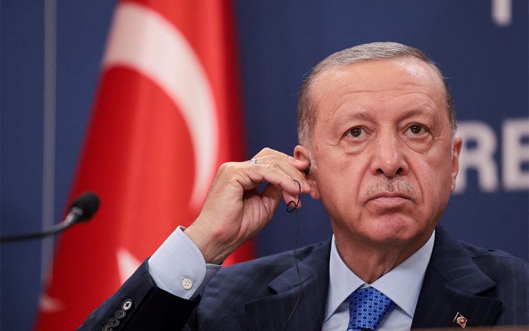 Ο Ερντογάν θέλει να «προστατεύσει» τα Κατεχόμενα