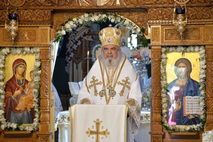 Букурешт: Обновљен храм Светог Антонија Великог и Светог Јована Касијана
