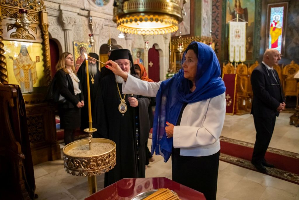 Georgian President Zourabichvili tours St Anthimos Monastery in Bucharest