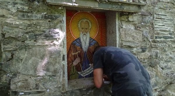 Οι Βούλγαροι τίμησαν τον “πατέρα όλων” Άγιο Ιωάννη της Ρίλας