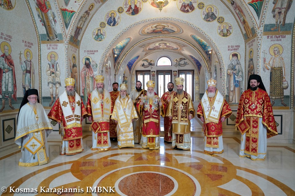 Βουκουρέστι: Στο Πολυαρχιερατικό Συλλείτουργο για τον Άγιο Δημήτριο ο Μητροπολίτης Βεροίας (ΦΩΤΟ)