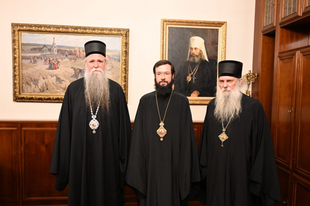 Ιεράρχες της Σερβικής Εκκλησίας στον Μητροπολίτη Βολοκολάμσκ Αντώνιο