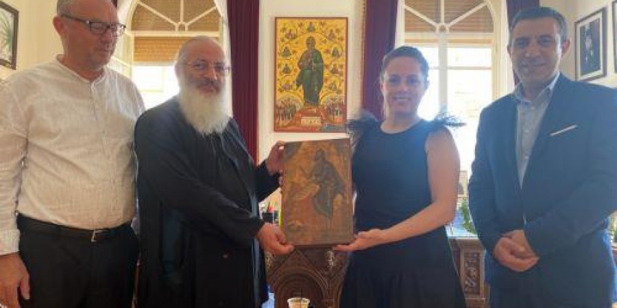 Στην Κύπρο επέστρεψε εικόνα του Αγίου Ιωάννη του Πρόδρομου