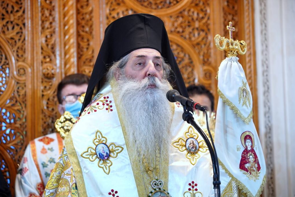 Πειραιώς: “Γι’ αυτό διώχνουν οι κοινωνίες μας το Χριστό από τη ζωή τους…”