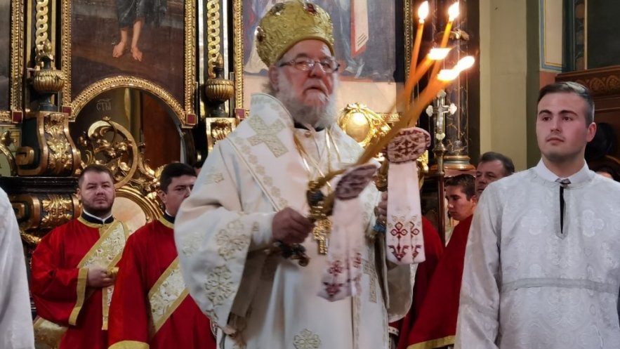 Торжествено прослављен Свети Арсеније Сремац у Саборној цркви у Сремским Карловцима – Богослужио Епископ Василије (ФОТО/ВИДЕО)
