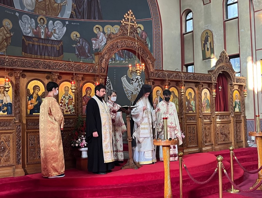 Προσευχή στον Καθεδρικό Ναό του Αγίου Νικολάου για την τραγωδία της Σεούλ