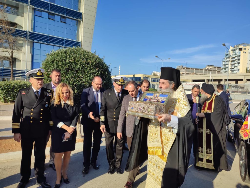 Feature on translation of the Holy Cincture to Greece’s shipping ministry in Piraeus
