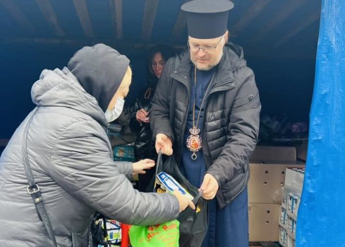 Ο Οικουμενικός Πατριάρχης απέστειλε βοήθεια στους Ουκρανούς που έχασαν τα σπίτια τους