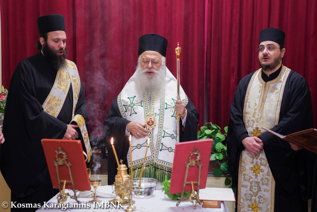 Εικόνες από τον Αγιασμό του Βεροίας Παντελεήμονα στη ΓΕΧΑ Ναούσης