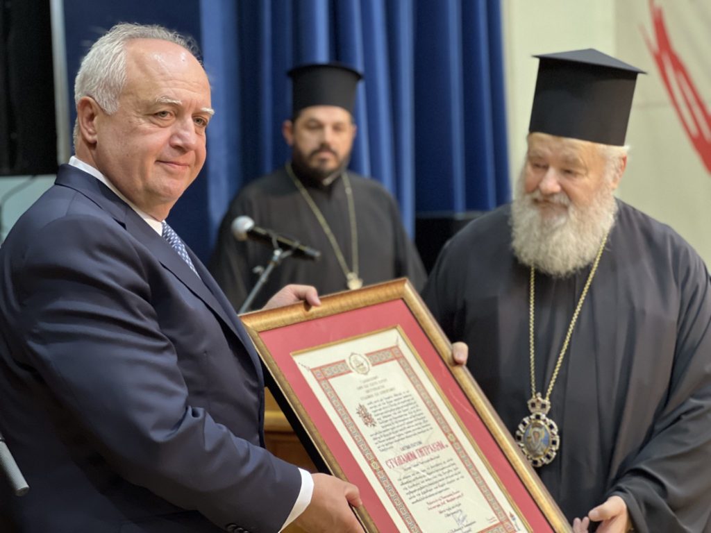 Η Μητρόπολη Κυδωνίας και Αποκορώνου τίμησε τον Αρχηγό ΓΕΝ Στυλιανό Πετράκη