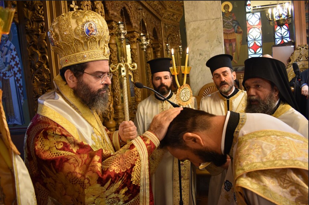 Χειροτονία πρεσβυτέρου στην Ιερά Μητρόπολη Μαρωνείας (ΦΩΤΟ)
