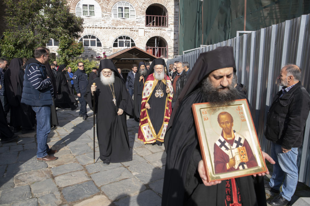 Σε κλίμα πνευματικής κατάνυξης η εορτή του Αγίου Ιωάννου του Χρυσοστόμου στη Μονή Βατοπαιδίου