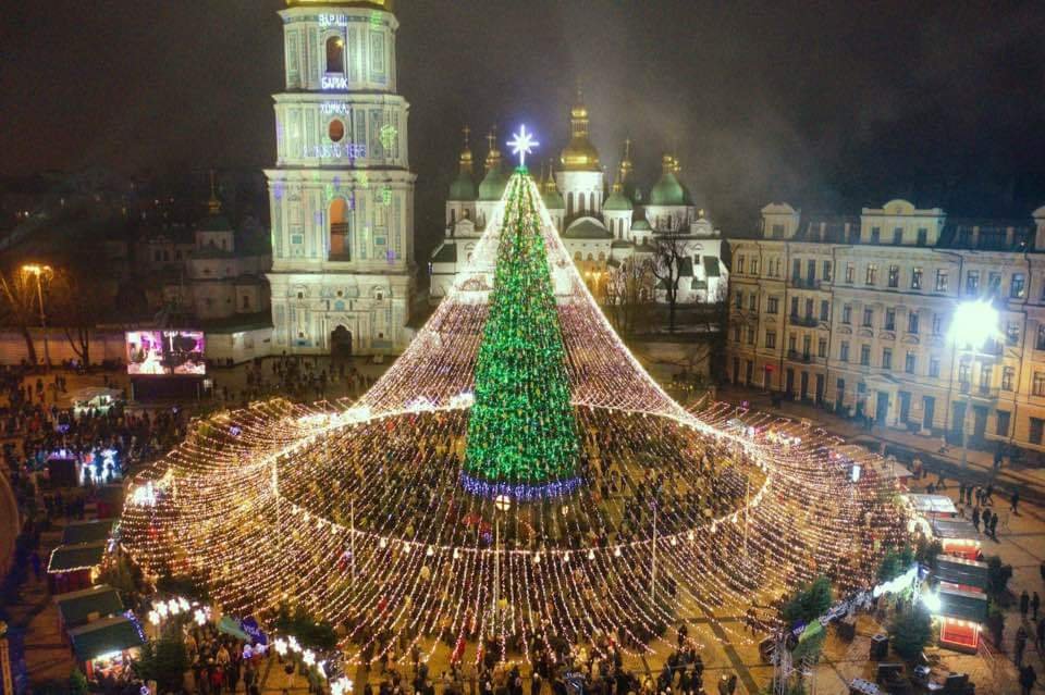 Η Ουκρανία θα εορτάσει φέτος για πρώτη φορά τα Χριστούγεννα στις 25 Δεκεμβρίου