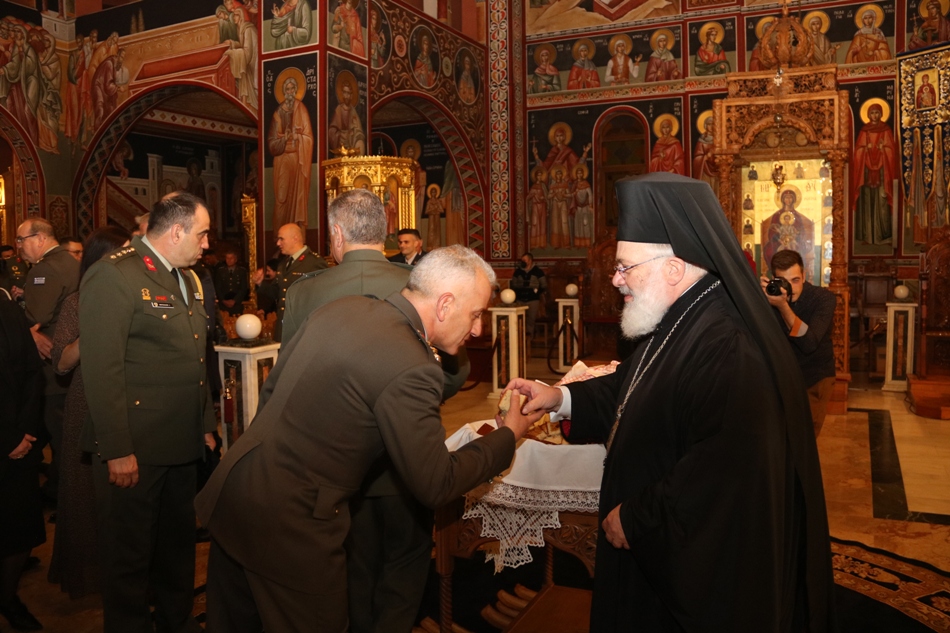 O Ένοπλες Δυνάμεις του Έβρου τίμησαν την Υπέρμαχο Στρατηγό στο Διδυμότειχο