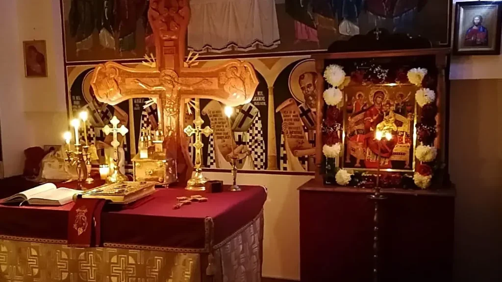 Slujbă de noapte la Capela Centrului Sf. Nectarie al Arhiepiscopiei Bucureștilor | Povestea unei icoane
