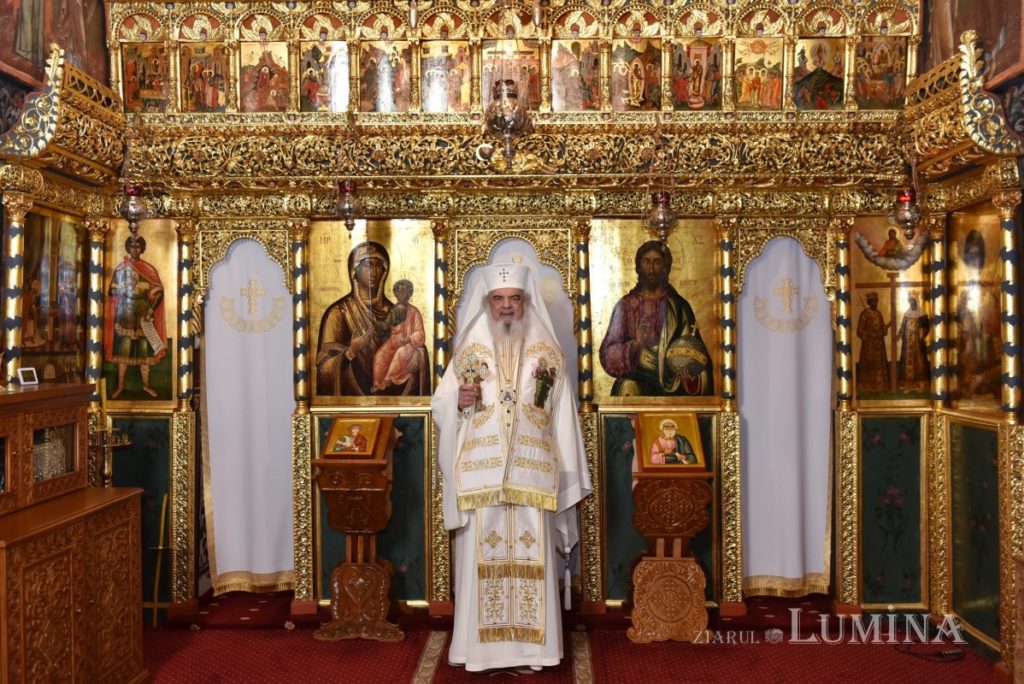 Το μήνυμα του Πατριάρχη Ρουμανίας για τον Άγιο Ανδρέα – Πάνω από 940.000 Ρουμάνοι γιορτάζουν