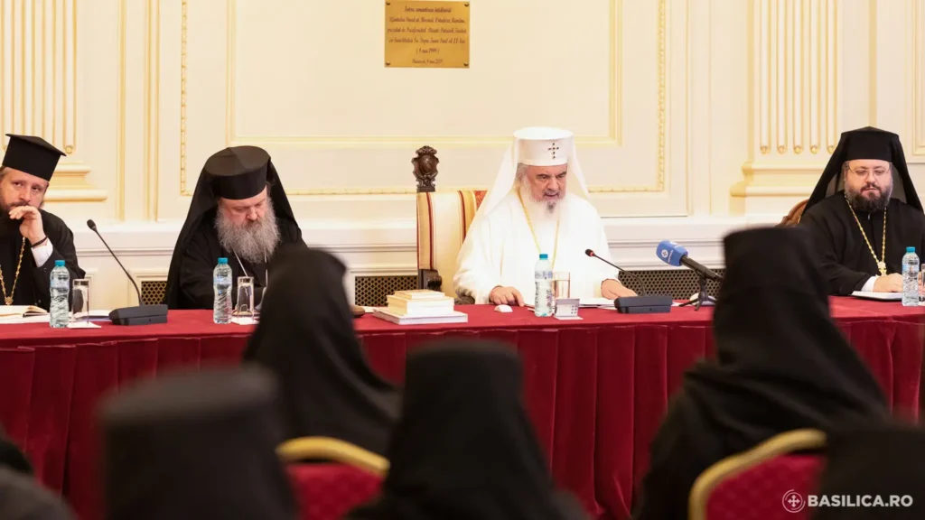 Patriarhul Daniel a vorbit la Sinaxa monahală a Arhiepiscopiei Bucureştilor despre remediul împotriva secularizării