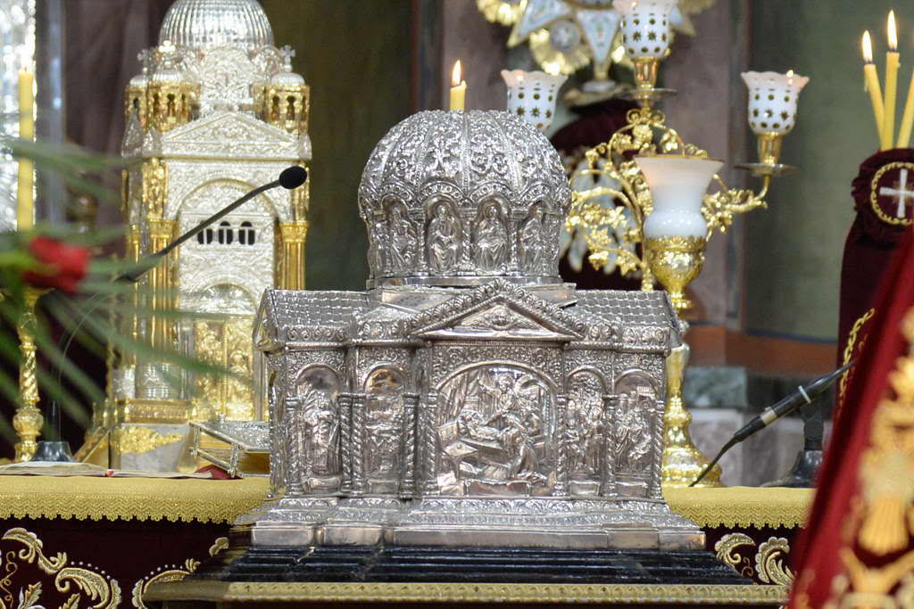 Πάτρα: Ξεκίνησε το προσκύνημα για τη εορτή του Αγίου Ανδρέα – Πάνδημα τιμήθηκαν οι Αχαιοί Άγιοι