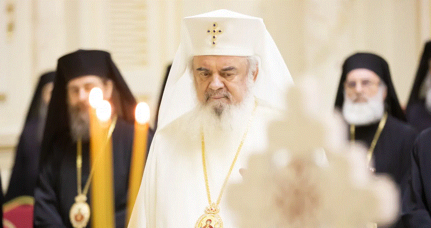 Nu bogăția sau sărăcia ne mântuiesc, ci atitudinea noastră față de ele, spune Patriarhul