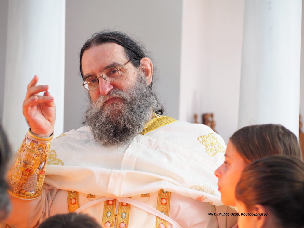 Ο π. Ευάγγελος Παπανικολάου στον Ιερό Ναό Ζωοδόχου Πηγής Λυκόβρυσης