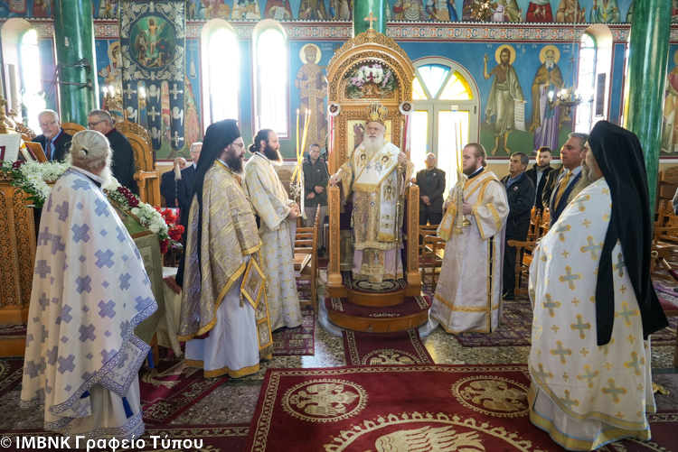Βεροίας Παντελεήμων: “Ας μιμηθούμε και εμείς τους Αγίους Αγγέλους”