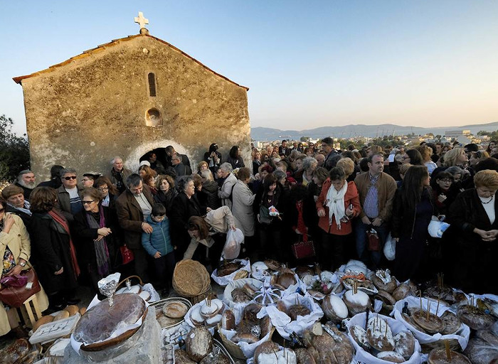 Εισόδια της Θεοτόκου: Τα έθιμα του λαού μας