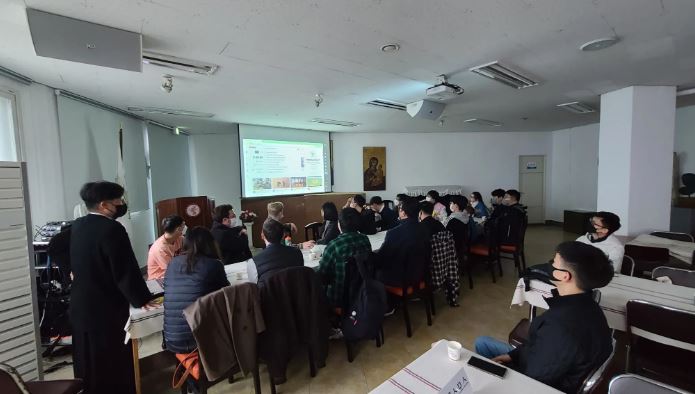 Μια ολόκληρη μέρα στην εκκλησία με τα μέλη του ΣΥΝΔΕΣΜΟΥ