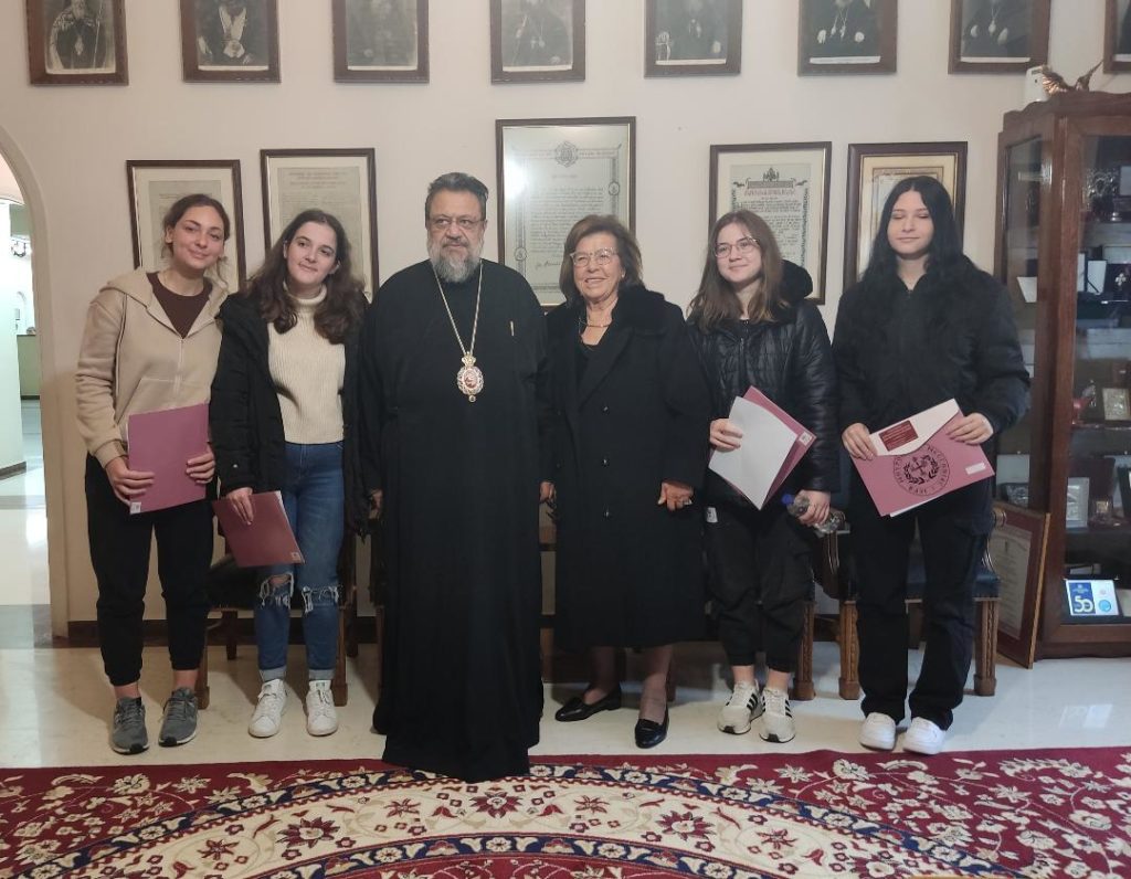 Νέες Υποτροφίες σε Φοιτητές από την Ιερά Μητρόπολη Μεσσηνίας, εις μνήμην Βασιλείου Αποστολάκη