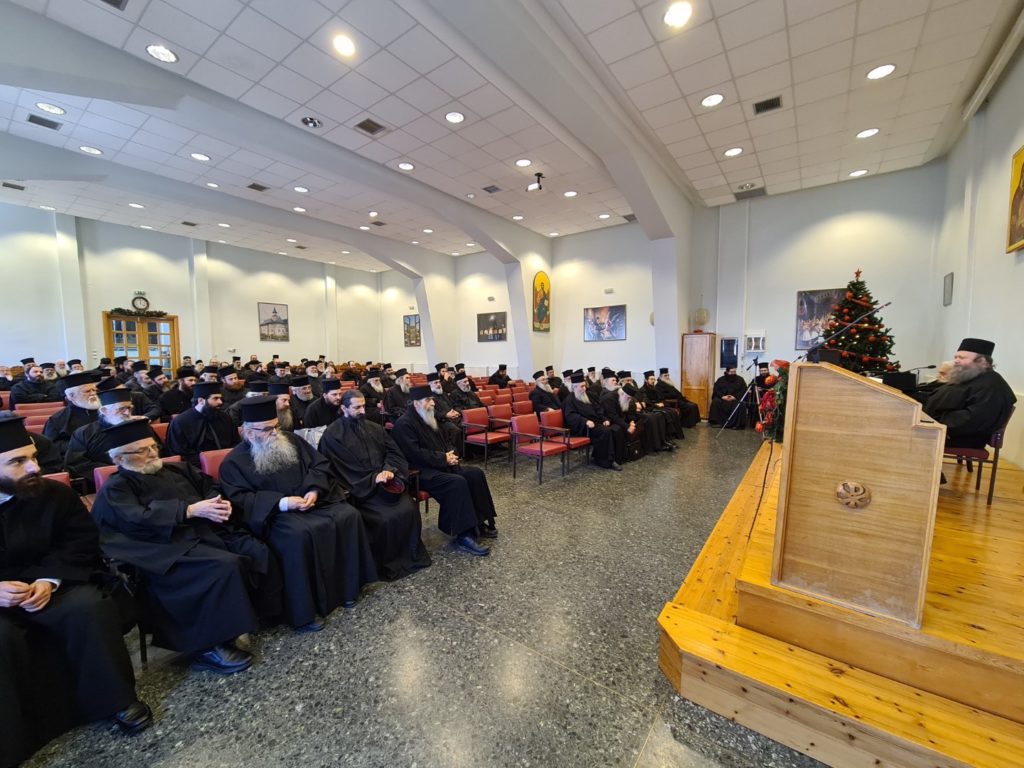 Ιερατική σύναξη στην Έδεσσα με ομιλητή τον αρχιμ. Νικόδημο Κανζίζο