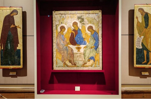 Новости Икона «Троица» вернулась в экспозицию Третьяковской галереи