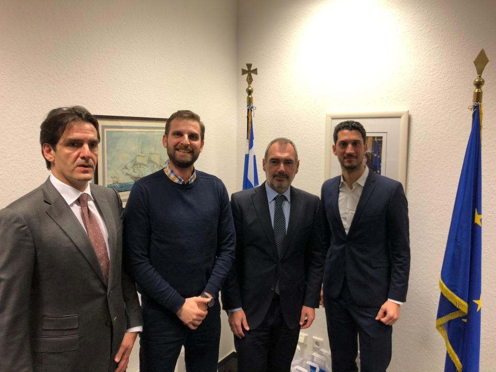 Ο Ανδρέας Κατσανιώτης για τους Έλληνες της Γερμανίας