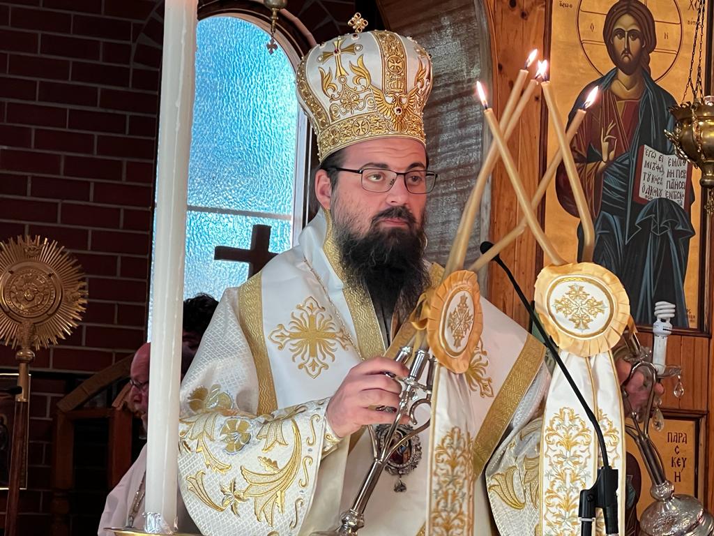 Ο Επίσκοπος Κερασούντος στο παρεκκλήσι του Αγίου Νικολάου Ballarat της Βικτώριας