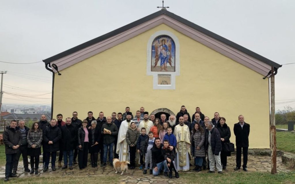 Црква Ваведења Пресвете Богородице у Белом Пољу код Пећи прославила храмовну славу