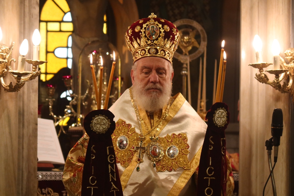 Η Ερμούπολη, έδρα της Μητρόπολης Σύρου γιόρτασε τα Χριστούγεννα (ΦΩΤΟ)