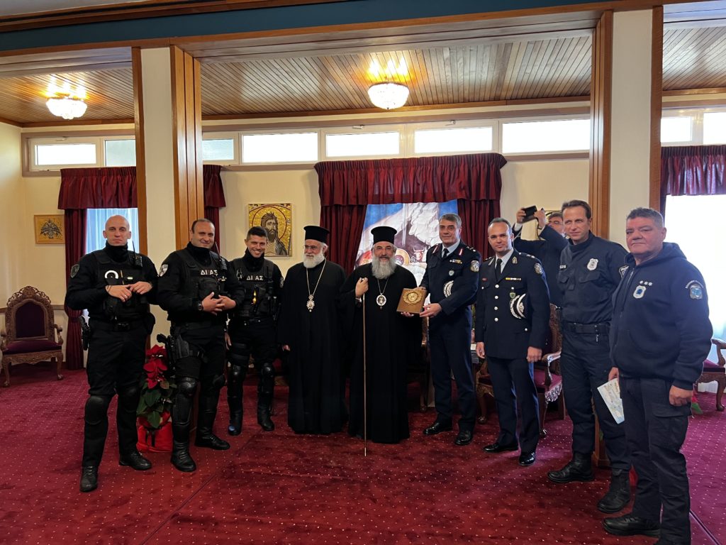 Χριστουγεννιάτικα κάλαντα στην Ιερά Αρχιεπισκοπή Κρήτης