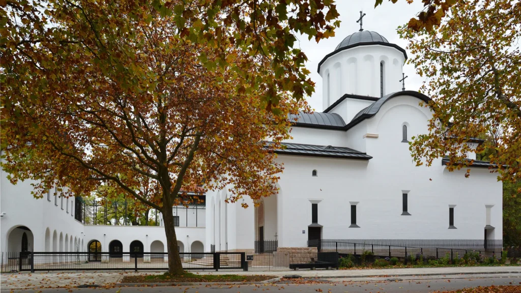 Centrul Bisericesc Român din München a primit Premiul Anualei de Arhitectură București