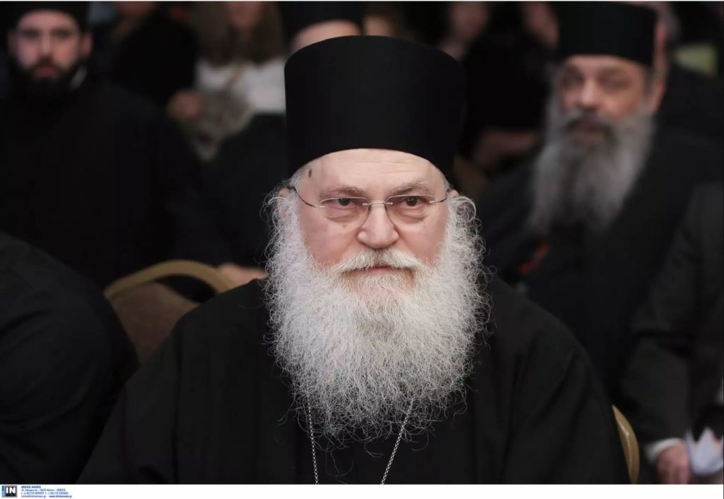 Elder Ephraim speaks to Church of Piraeus’ radio program ‘Lessons from Athos’