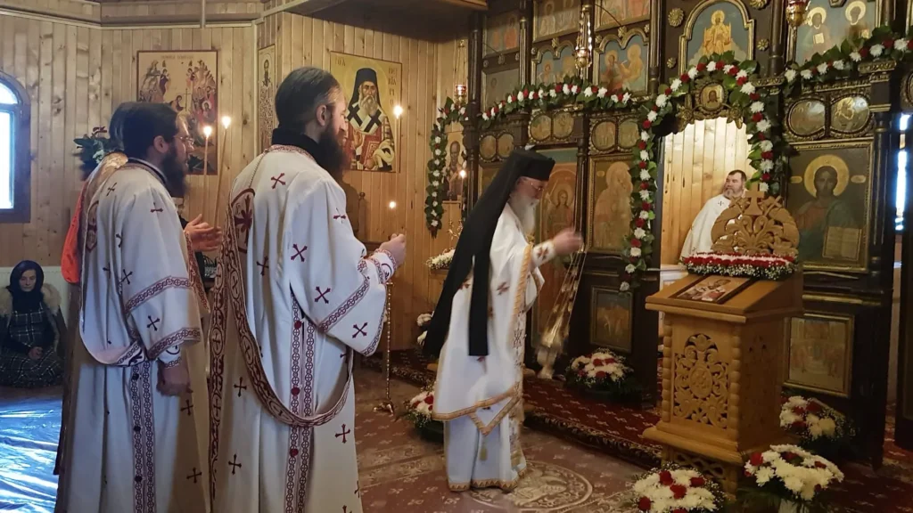 Mănăstirea Bălinești și-a serbat primul hram după înființare: Sf. Nicolae îi ocrotește de 500 de ani biserica