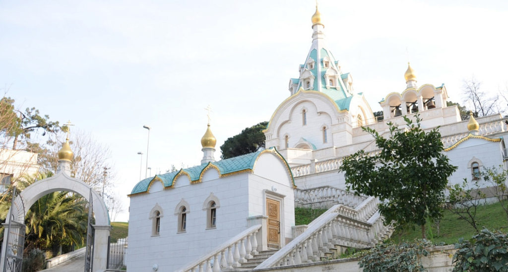 Митрополит Волоколамский Антоний возглавил торжества по случаю престольного праздника Екатерининского храма в Риме