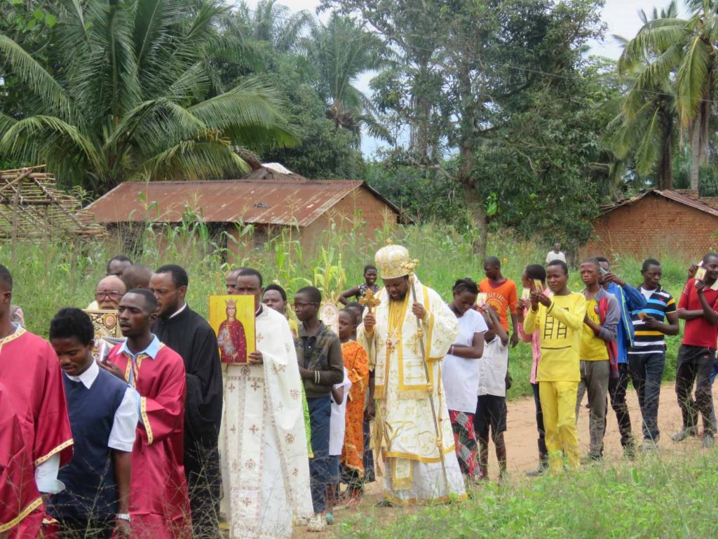 Τέθηκε ο θεμέλιος λίθος Ιερού Ναού της Αγίας Βαρβάρας στο Κονγκό (ΦΩΤΟ)