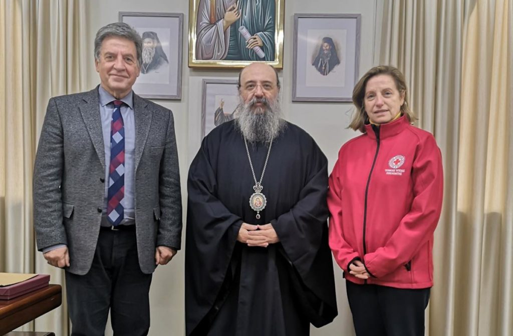 Η νέα Πρόεδρος του Περιφερειακού Τμήματος Πατρών του Ερυθρού Σταυρού στον Μητροπολίτη Πατρών 