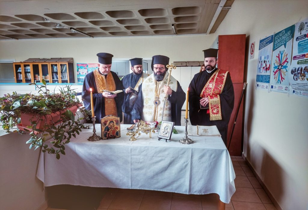 Η ευχή του Μητροπολίτη Μαρωνείας σε εκπαιδευτικούς