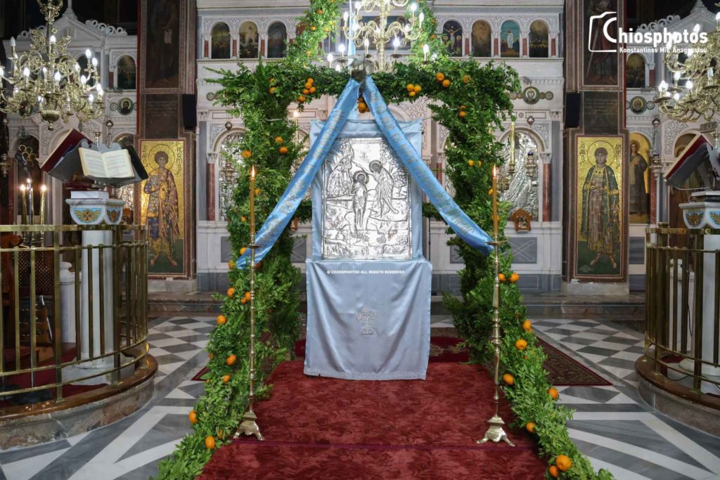 Άγιος Γεώργιος Βροντάδου: Το έθιμο της αναπαράστασης της Βάπτισης στον Ιορδάνη (ΒΙΝΤΕΟ & ΦΩΤΟ)
