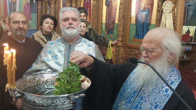 Εορτασμός των Θεοφανείων και Αγιασμός Υδάτων στον Ι.Ν. Αποστόλου Θωμά Αγρινίου (VIDEO – ΦΩΤΟ)