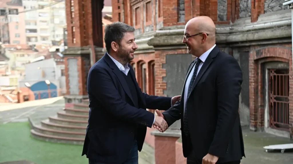 Ν. Ανδρουλάκης: Προτεραιότητα να χτυπά δυνατά η καρδιά του Ελληνισμού στην Κωνσταντινούπολη