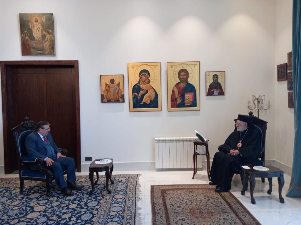 استقبل سيادة متروبوليت بيروت وتوابعها المطران الياس عوده وفداً من المجلس التنفيذي في نقابة معلّمي المدارس الخاصة