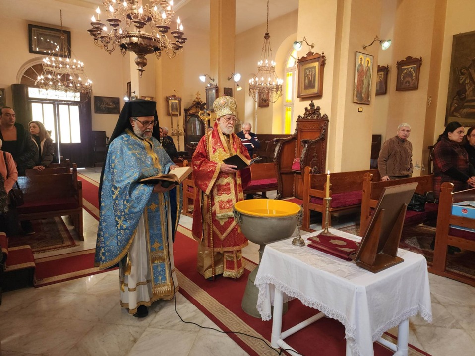 صلاة تقديس الماء الكُبرى في مدينة طنطا.