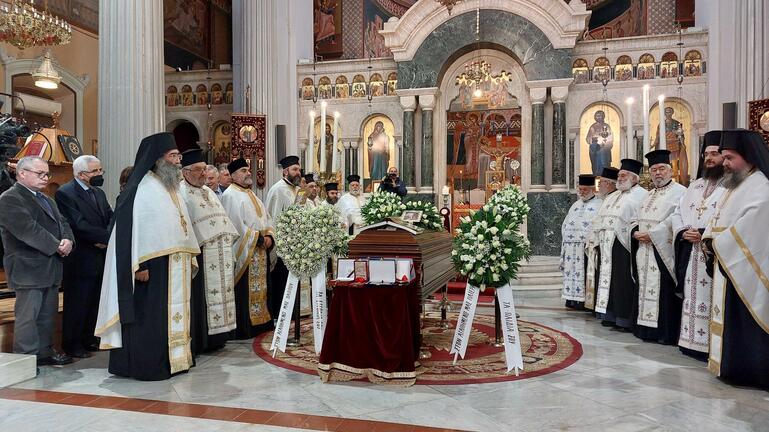 Εξόδιος Ακολουθία του Καθηγητή Θεοχάρη Δετοράκη στο Ηράκλειο Κρήτης