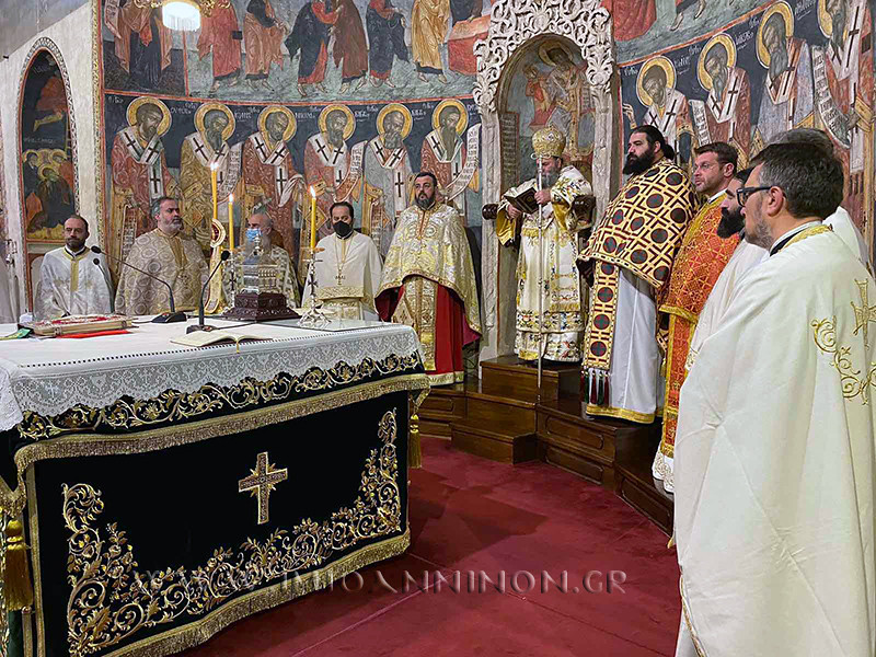 Ιωάννινα: Πανηγυρική Αρχιερατική Θεία Λειτουργία για την πρώτη εορτή του Αγίου Ιερεμίου Α΄ Πατριάρχου Κωνσταντινουπόλεως μετά την Αγιοκατάταξή του